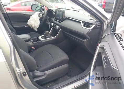 2021 Toyota Rav4 Le z USA, uszkodzony, nr VIN 2T3H1RFV8MC129842